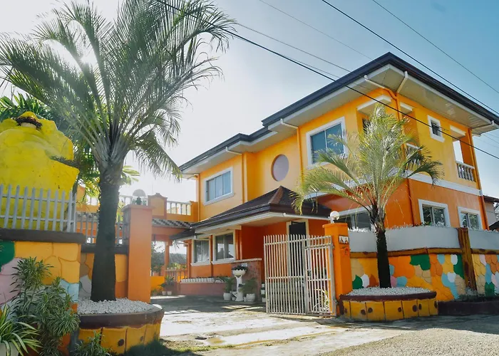 Simala House Beachfront 4br Retreat By The Sea *