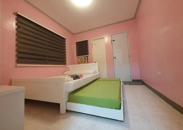 Simala House Beachfront 4br Retreat By The Sea *